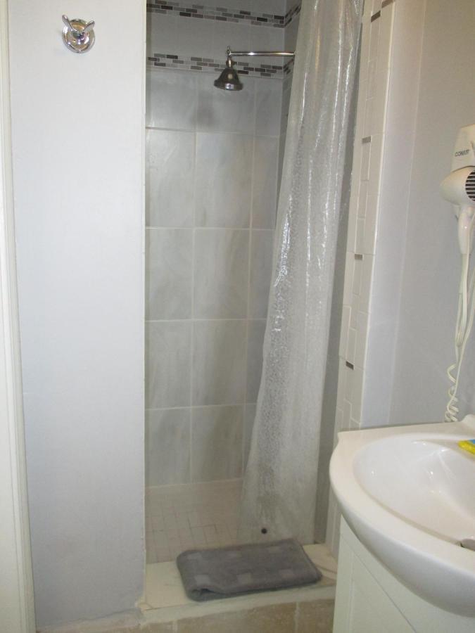 Gulf Gardens Cottage #3 St. Pete Beach Bilik gambar